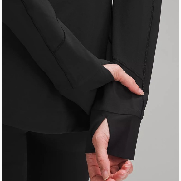 NWT- Lululemon Mist Over Windbreaker- Size: 8; Black - Picture 6 of 8
